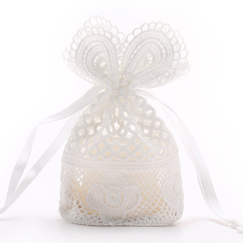 Picture of White Lace Drawstring Bags for Wedding Favors
